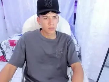 Chaturbate Watch Live Sex Cams of maxthomson_boy