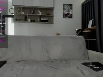 Chaturbate Sex Cam of silverfoxxxxy