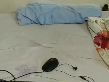 Chaturbate Free Porn Cam of tarbi_t