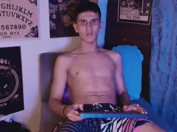 Chaturbate Live Sex Cam of _realwav