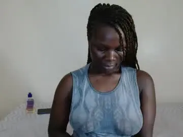 Chaturbate Sex Chat of milla_nova