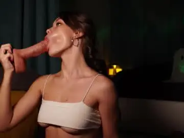 Chaturbate Free Live Porn of moni_carroll