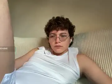 Chaturbate Adult Video Chat of anddres_boss