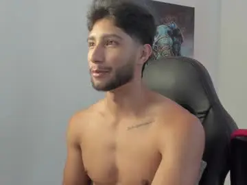 Chaturbate Free Live Porn of emmet_collins