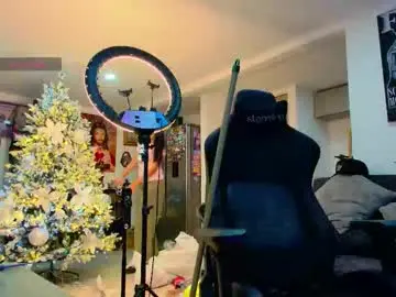 Chaturbate Free Porn Cam of latin_couple77