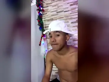 Chaturbate Nude Webcam of kinkyhousexxx