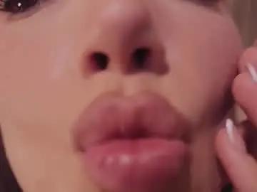 Chaturbate Adult Webcam of nadia_bliss