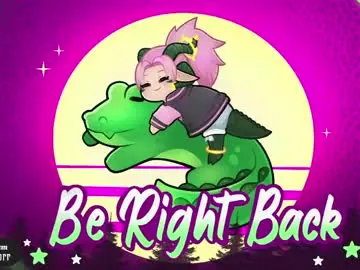 Chaturbate Live Sex Cam of mia_luxor