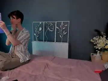 Chaturbate Nude Webcam of ted_lunn