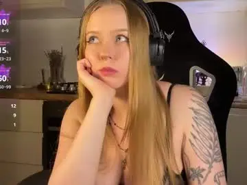 Chaturbate Live Sex Cam of babyytonight