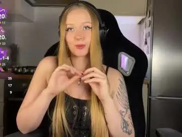 Chaturbate Live Sex Cam of babyytonight