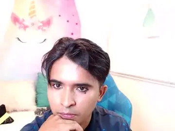 Chaturbate Free Porn Cam of dayro_wilsen