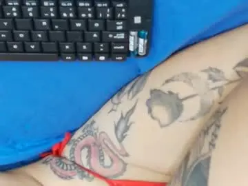 Chaturbate Live Sex Cam of erickandemma