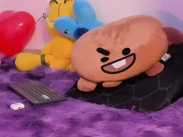 Chaturbate Free Live Porn of maiky_cooper01