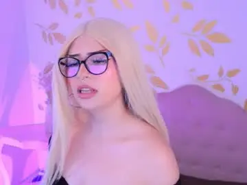 Chaturbate Live Sex Cam of misselektra__