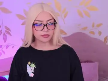 Chaturbate Live Sex of misselektra__
