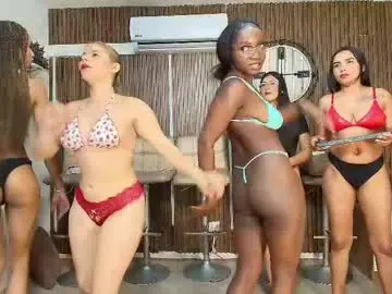 Chaturbate Free Live Porn of canelasquirtxxx