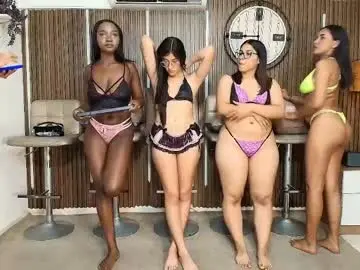 Chaturbate Best live sex cam show of canelasquirtxxx
