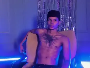 Chaturbate Nude Webcam of kai_storm7