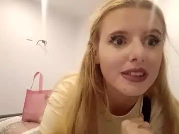 Chaturbate Live Sex Cam of naughtyt333n