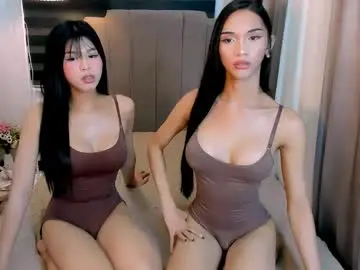 Chaturbate Live Sex Cam of urfynestchina_doll