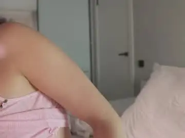Chaturbate Live Sex Cam of diana_alison