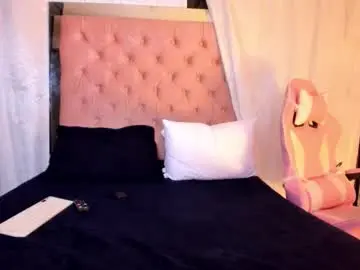 Chaturbate Sex Cam of emy_bw