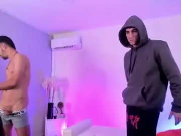 Chaturbate Sex Chat of handsomeboys19