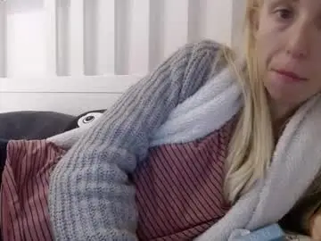 Chaturbate Best live sex cam show of barelylegalblondy