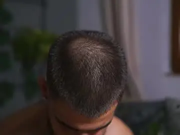 Chaturbate Nude Webcam of hairyrobxxx