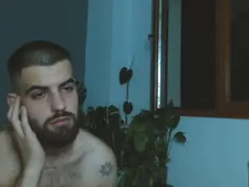 Chaturbate Free Live Porn of hairyrobxxx