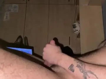 Chaturbate Adult Webcam of twinkyboy85