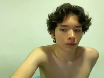 Chaturbate Adult Webcam of boxedtwink18