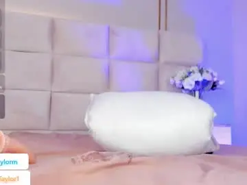 Chaturbate Watch Live Sex Cams of daisytaylor_