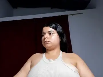 Chaturbate Live Sex Cam of little_shaara