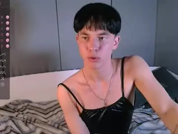 Chaturbate Free Live Porn of jerrybomb_