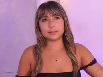 Chaturbate Live Porn of melodyrey_