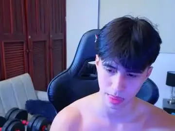 Chaturbate Live Sex Cam of carl_dixon