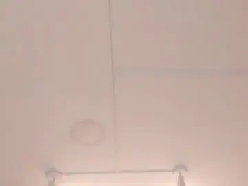 Chaturbate Watch Live Sex Cams of littlee__molly