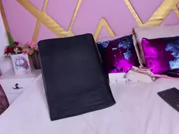 Chaturbate Live Porn of shellbydior