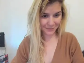 Chaturbate Adult Video Chat of artsyandcraftsy_