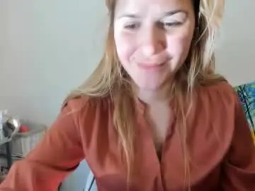 Chaturbate Nude Webcam of artsyandcraftsy_