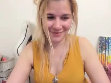 Chaturbate Sex Chat of artsyandcraftsy_