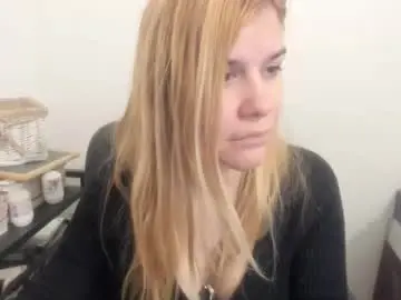 Chaturbate Private Sex Chat of artsyandcraftsy_