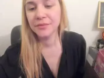 Chaturbate Adult Video Chat of artsyandcraftsy_