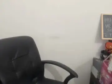 Chaturbate Adult Webcam of artsyandcraftsy_