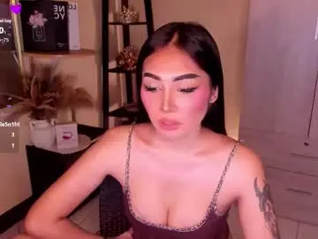 Chaturbate Free Porn Cam of lil_m1ss_silly