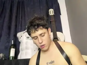 Chaturbate Adult Video Chat of antonnello_