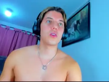 Chaturbate Free Live Porn of eric_twink18