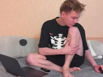 Chaturbate Nude Webcam of sky_hunter